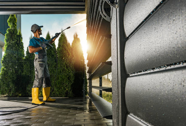 Best Garage Pressure Washing  in Waite Park, MN